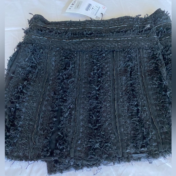 Zara Black Textured fabric High waist Mini Skirt Limited Edition tonal beads NWT - Picture 14 of 16